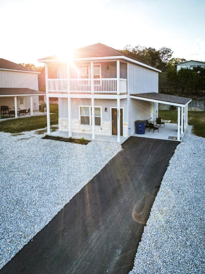 Lakeshore Retreat Каньон-Лейк Экстерьер фото